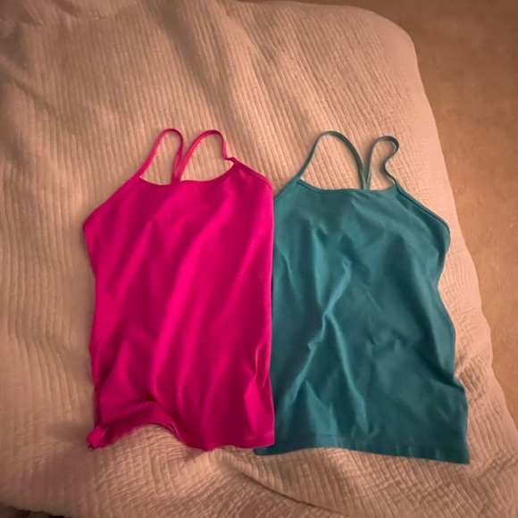 LULULEMON TANK TOP BUNDLE - Picture 5 of 7